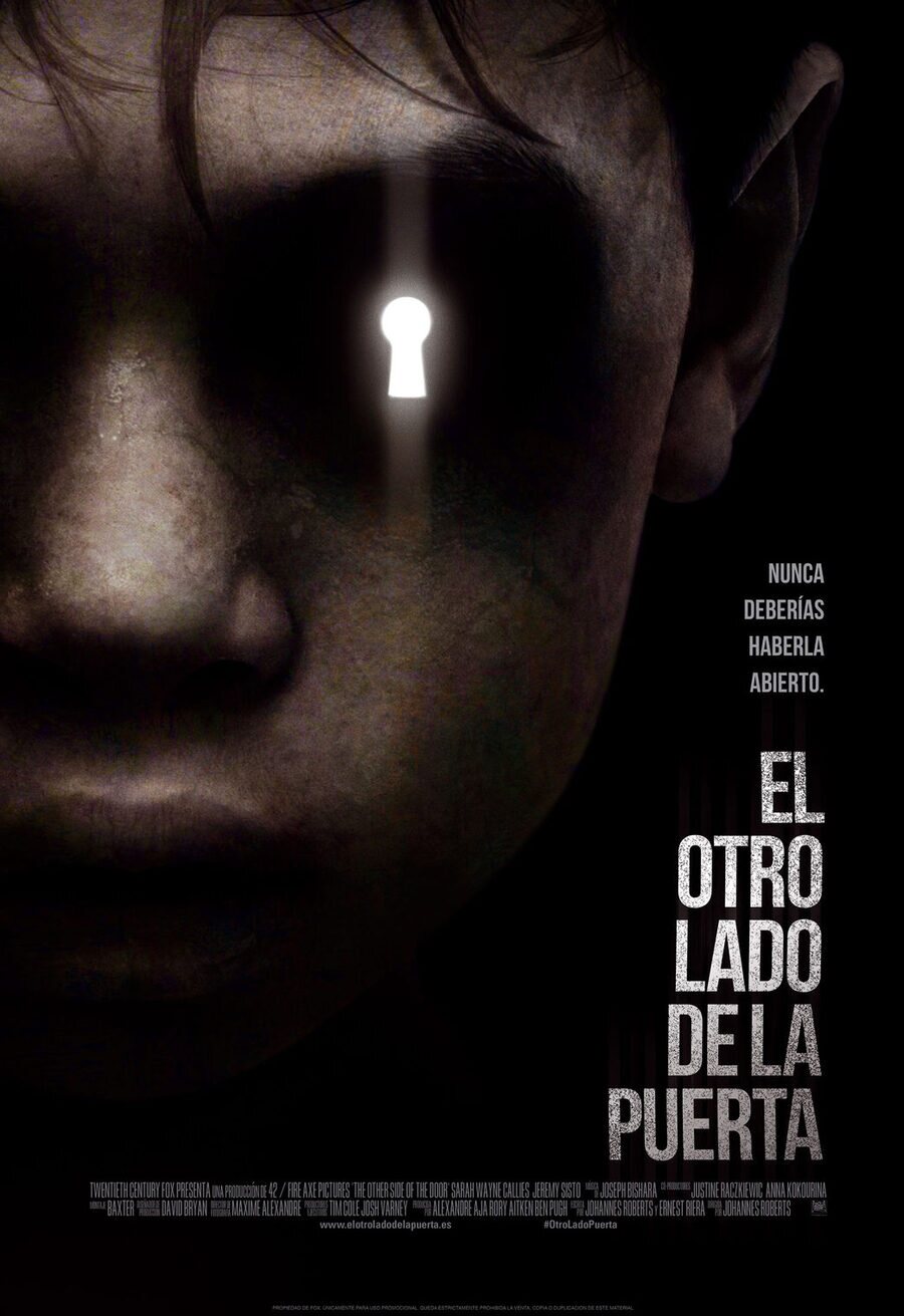 Cartel de Del otro lado de la puerta - España