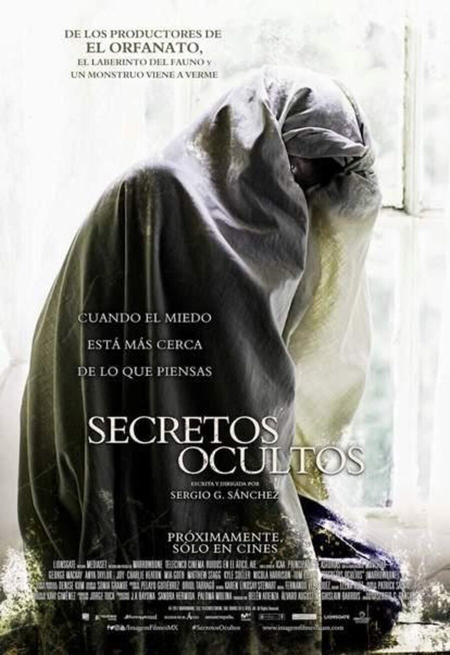 Cartel de Secretos Ocultos - Póster México