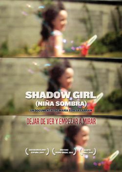 Cartel de Shadow Girl (Niña Sombra)