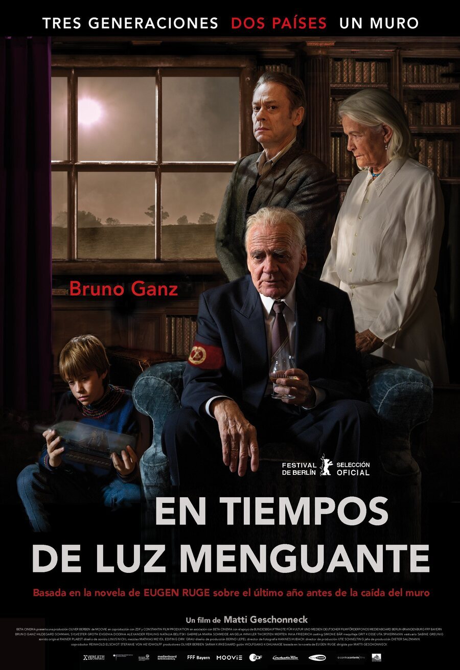 Cartel de In Times of Fading Light - España