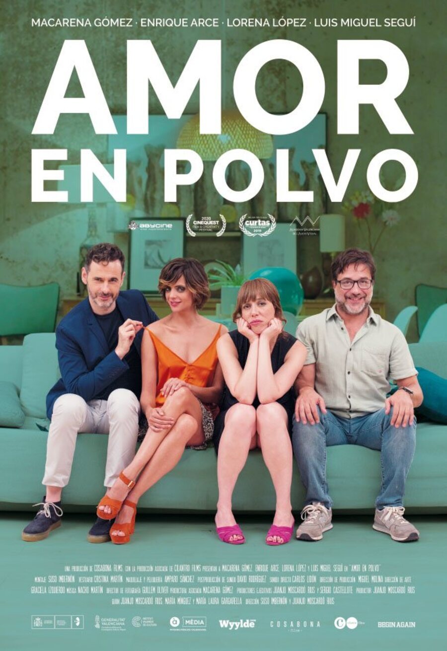 Cartel de Amor en polvo - España