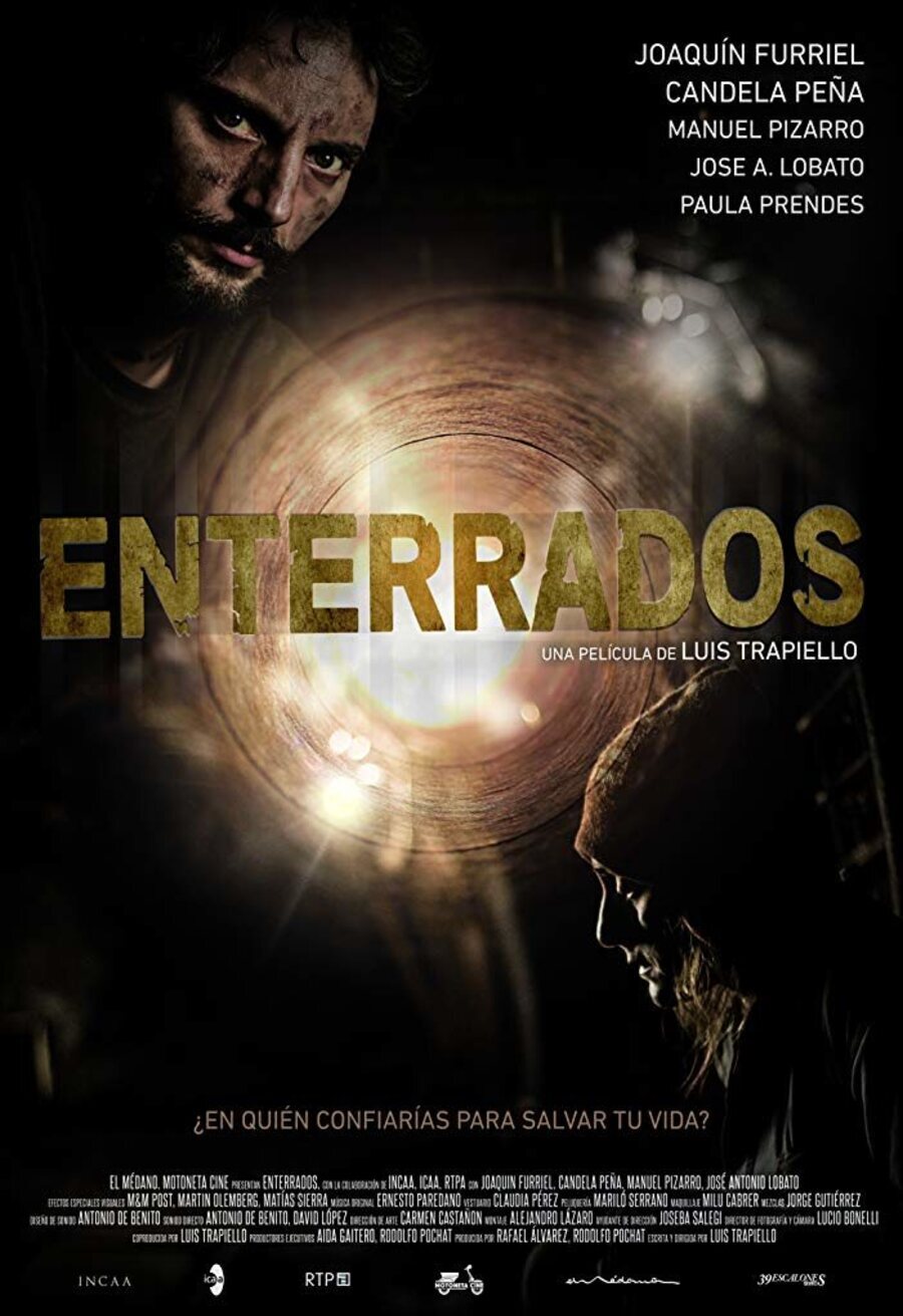 Cartel de Enterrados - España