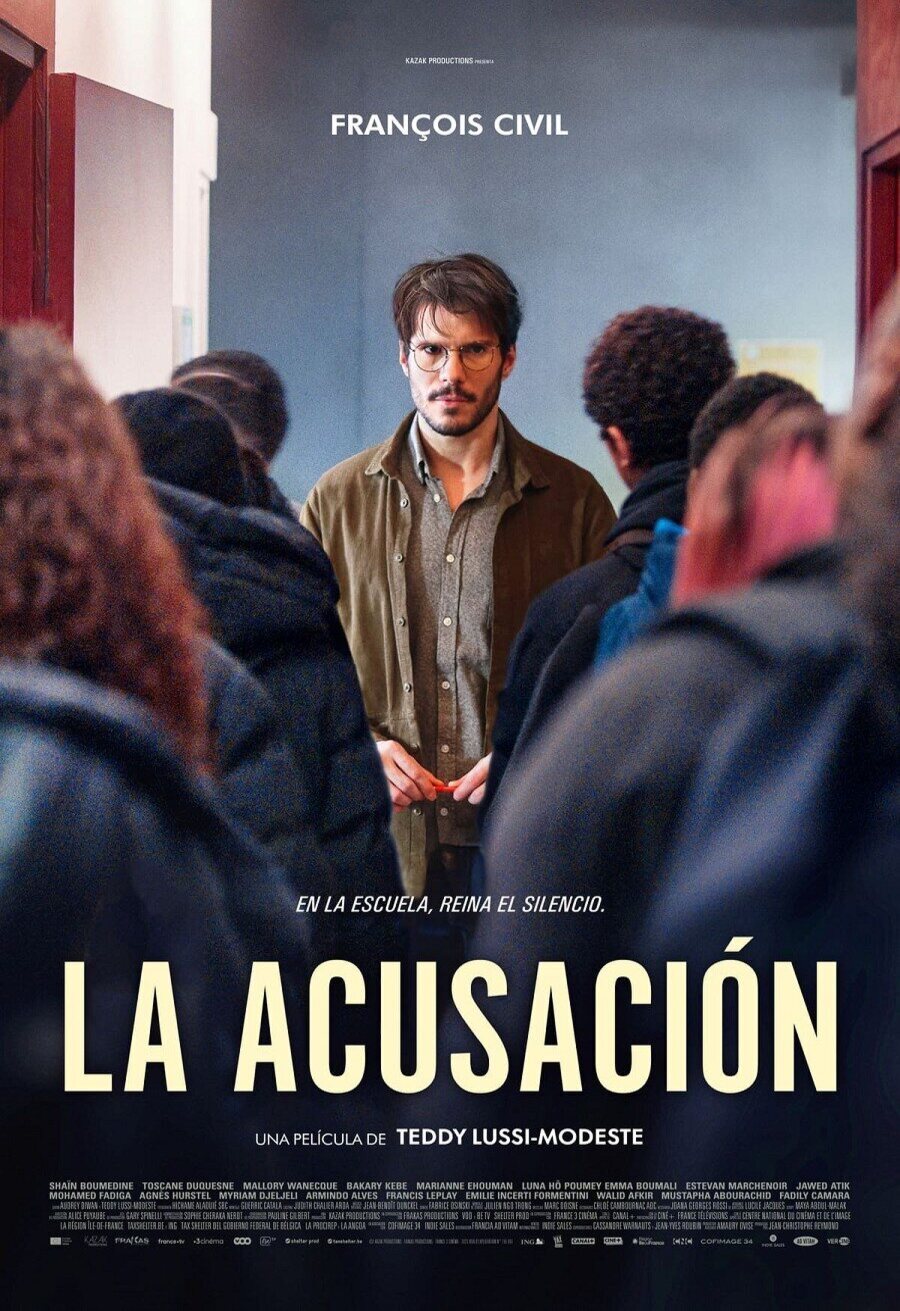 Cartel de No hagas olas - Cartel 'La acusación'