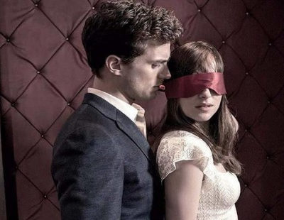 Aparecen más pepinos en las salas de cine de 'Cincuenta sombras más oscuras'