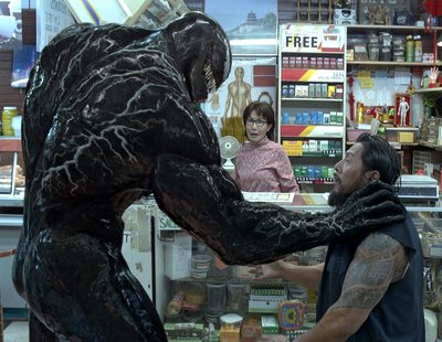 El director de 'Venom' habla del mayor agujero de guion de la película