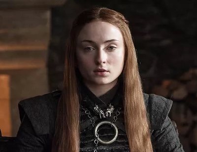 Game of Thrones: Sophie Turner consigue que eliminen un meme racista de Sansa Stark
