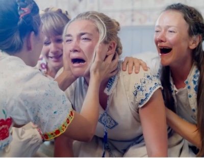 Un niño sale corriendo del cine en el que estaba viendo 'Midsommar'
