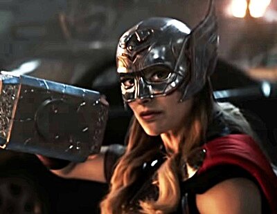 'Thor: Love and Thunder' lanza nueva imagen con Natalie Portman como Mighty Thor y da más detalles