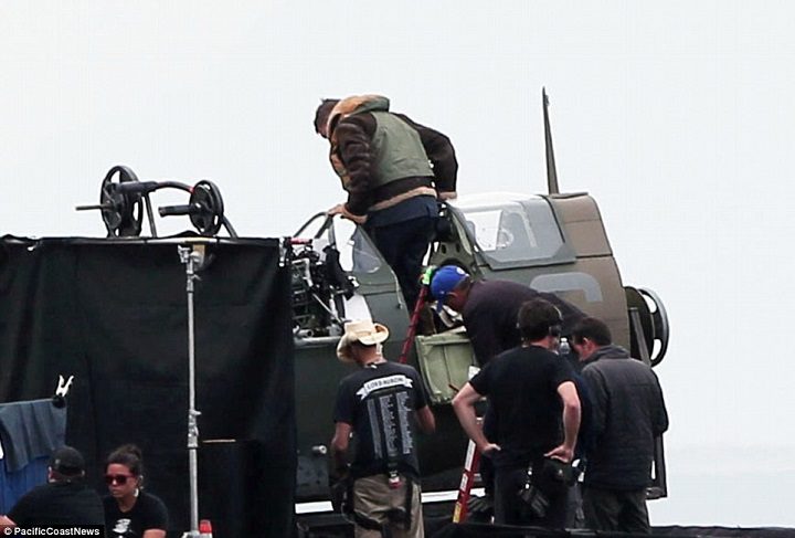 Imagen 6 de 12 del set Primeras imágenes de Tom Hardy en el set de rodaje de 'Dunkerque'