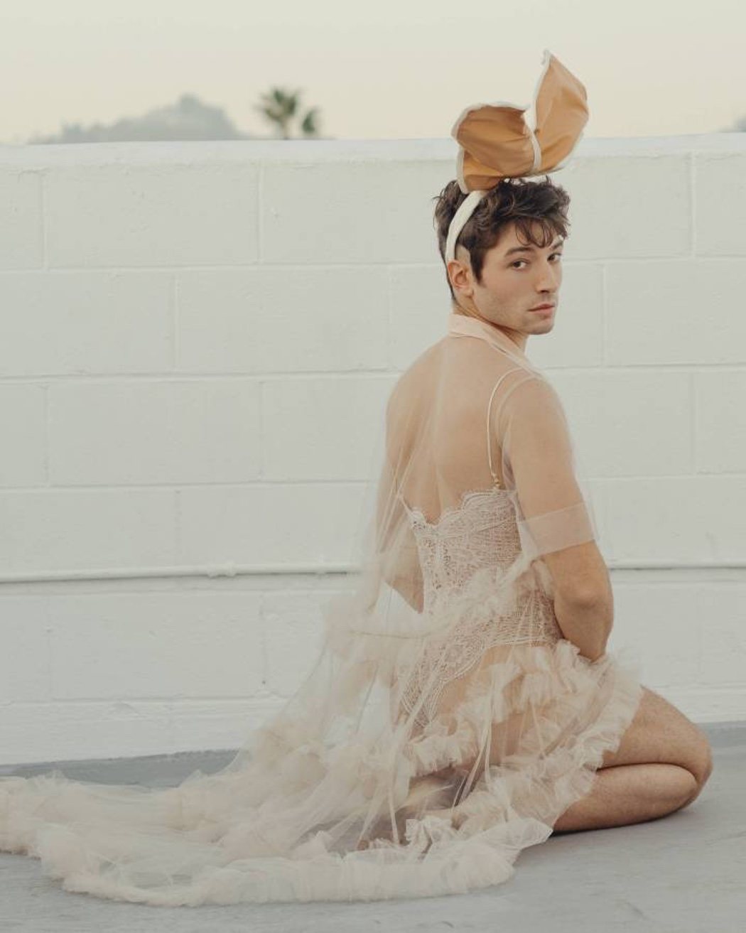 Imagen 11 de 20 del set Ezra Miller posa para Playboy