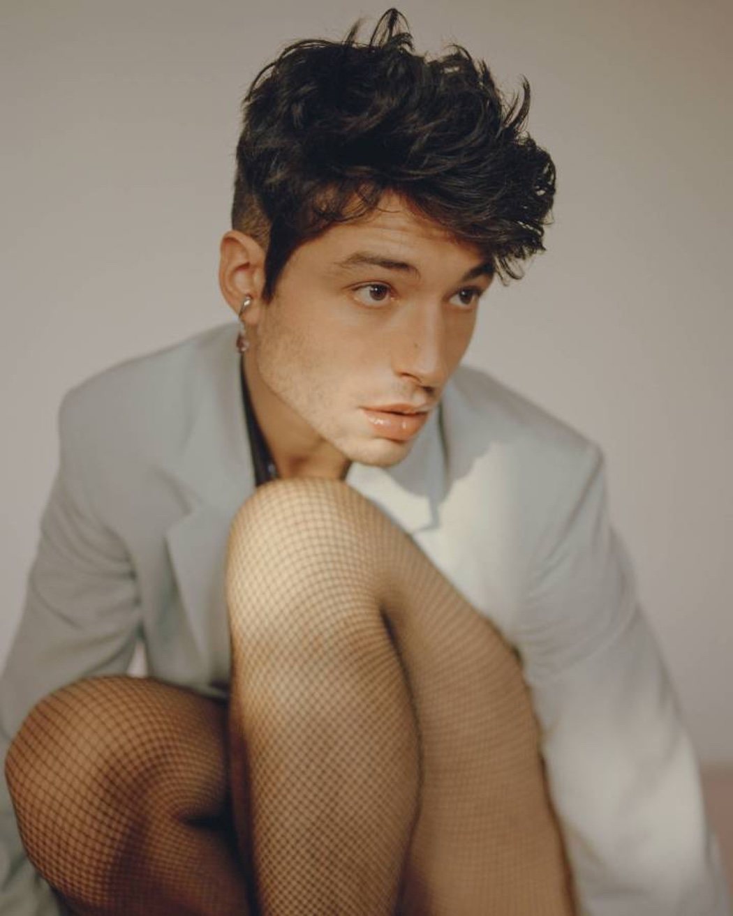 Imagen 18 de 20 del set Ezra Miller posa para Playboy