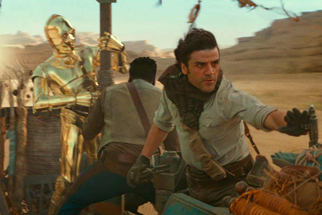 Poe, Finn y C-3PO en acción